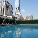 Silom Cityview Paradise Room